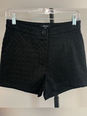 NWOT Verty Black High-Waist Textured Circle Jacquard Shorts